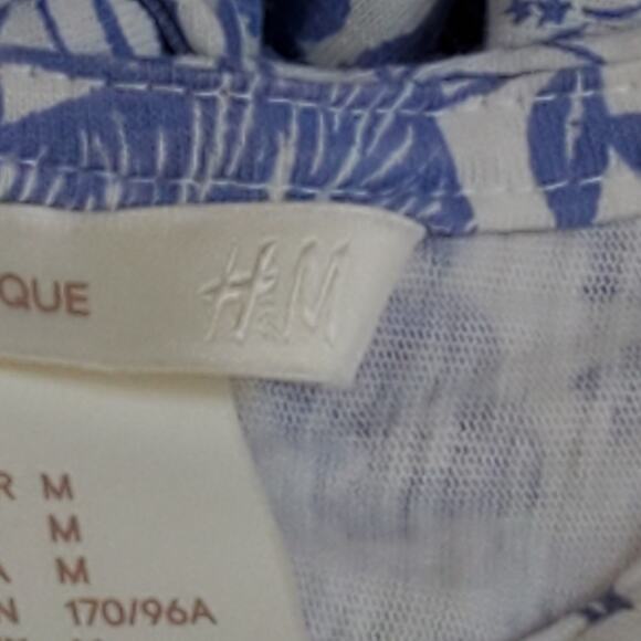 H&M Basics Sun Dress Medium - Picture 6 of 6